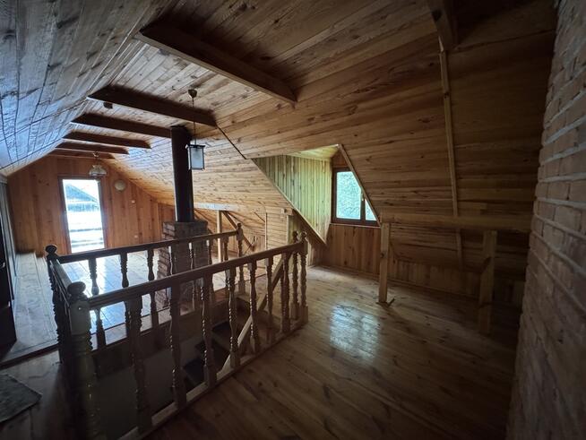 Piękne siedlisko 1645 m2 ze stawem w Błogoszczy