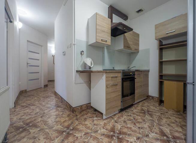 Sprzedam mieszkanie 2 pokoje 42,3m2 , piwnica 5m2