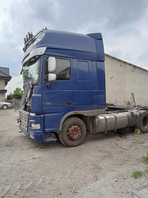 Sprzedam powypadkowy ciągnik samochodowy marki DAF