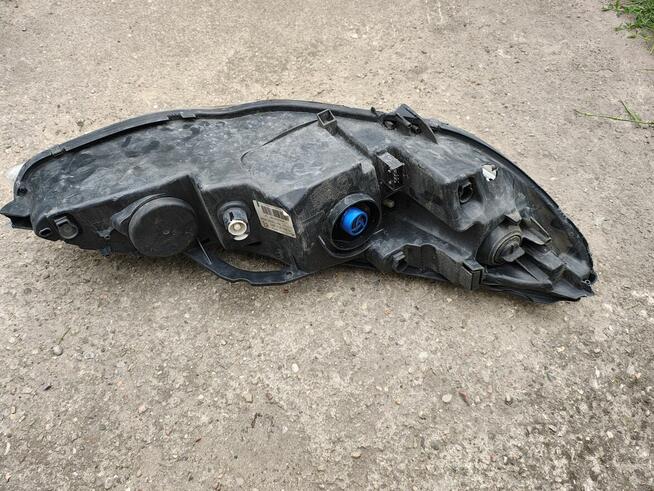Peugeot 407 lampa lewa