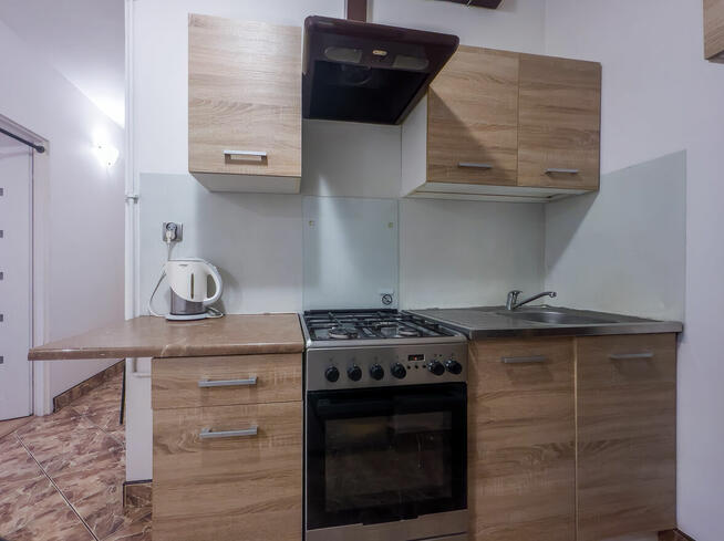 Sprzedam mieszkanie 2 pokoje 42,3m2 , piwnica 5m2