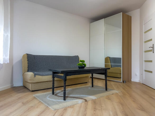 Sprzedam mieszkanie 2 pokoje 42,3m2 , piwnica 5m2