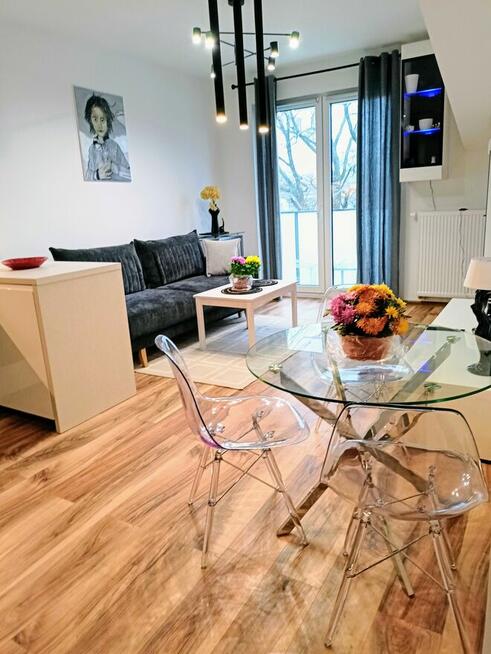 2 POKOJOWE Z GARAŻEM,3 MIN. PIESZO DO STACJI PKP Grodzisk M