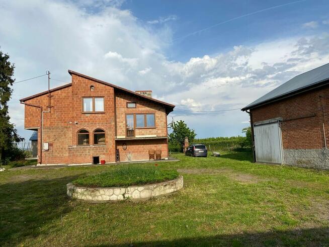 Nieruchomość z gruntami rolniczymi