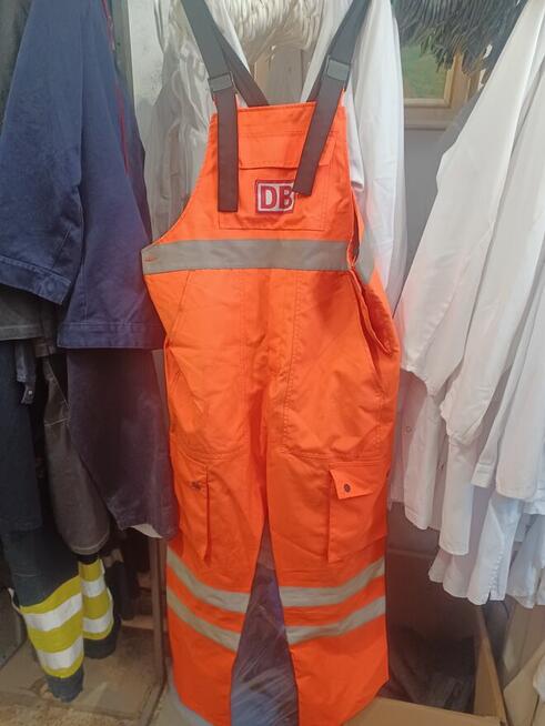 Ogrodniczki odblaskowe goratex używane