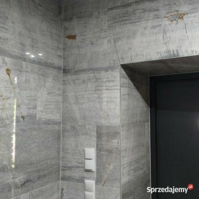 Płytki dolomit London Grey Classic polerowany 81,2x40,6x1,2 cm