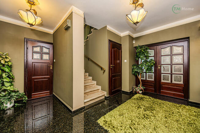 Targówek, dom mieszkalny, usługowy lub inwestycja.