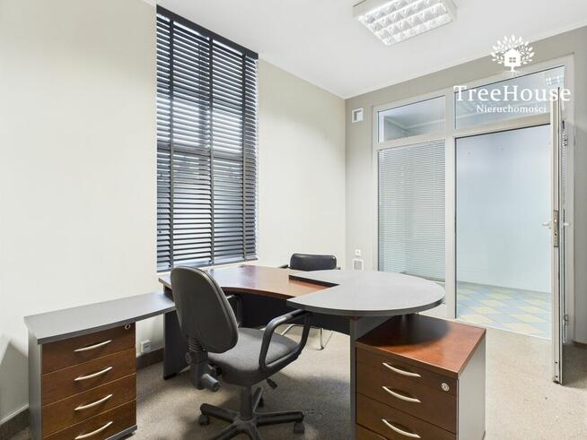 Olsztyn – budynek biurowy z 2 wejściami + parking