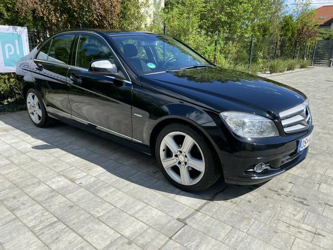 Mercedes C 180 Bardzo zadbana - 100% oryginalny przebieg.NOWY ROZRZĄD !!!