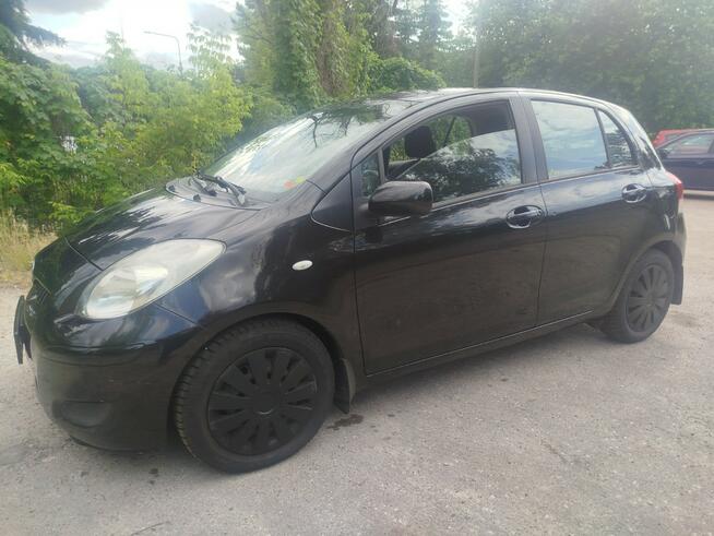 Toyota Yaris 5drzwi bez korozji zadbana w cenie wszystkie opłaty