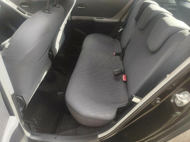 Toyota Yaris 5drzwi bez korozji zadbana w cenie wszystkie opłaty