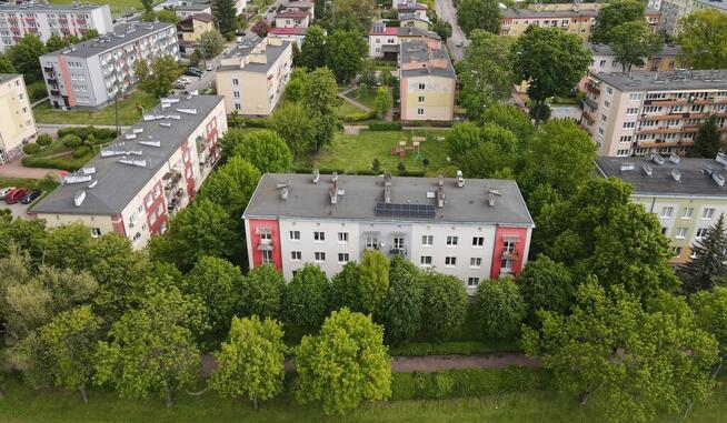 1 pokojowe, 2 piętro, świetna loklizacja.