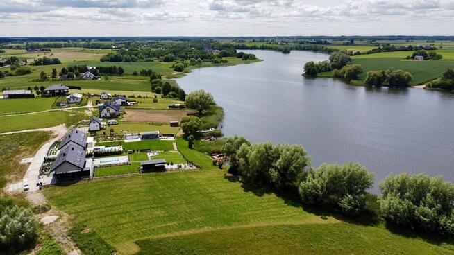 Działka z linią brzegową - gotowa do budowy domu