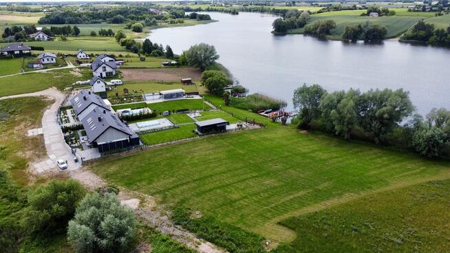 Działka z linią brzegową - gotowa do budowy domu