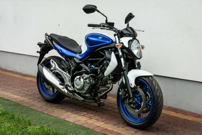 Suzuki Gladius 650 R 2014 ABS  MAŁY PRZEBIEG Raty Transport Największy Wybór KAT A2