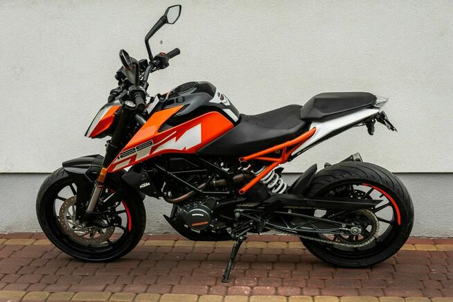 KTM duke 125 R 2017 ABS POLIFT Raty Transport Największy Wybór Moto 125 W PL