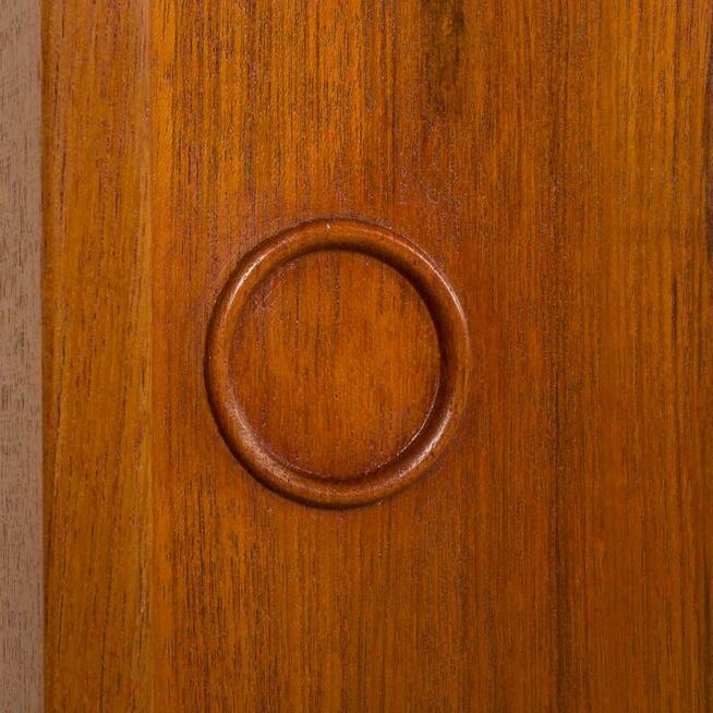 Nowoczesna ścienna jednostka z teaku z lat 60.