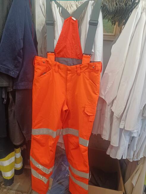 Ogrodniczki odblaskowe goratex używane