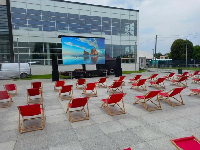 Wynajem Leżaków – kino plenerowe, festiwale, pikniki
