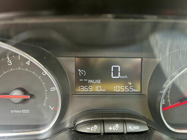 Sprzedam Peugeot 208