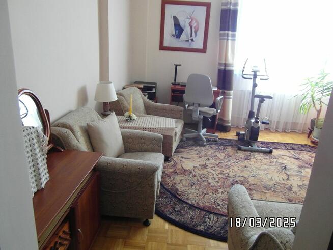 DOM PO REMONCIE NA ŁADNEJ ZAGOSPODAROWANEJ DZIAŁCE W KUTNIE