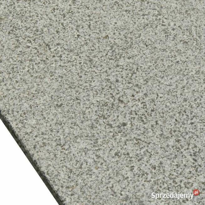 Stopień granitowy G654 NEW płomieniowany 150x33x2 cm