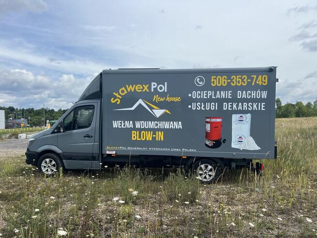 Ocieplenie dachu stropu wełna wdmuchiwana celuloza piana pur