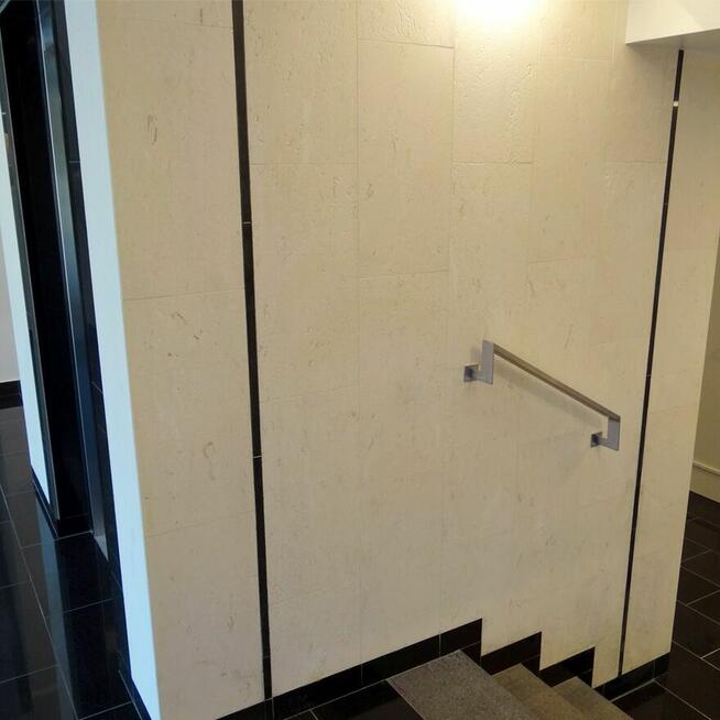 Płytki Wapień Emelas Beige szczotkowany 30,5x61x1,2 cm