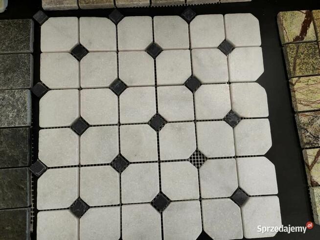 Mozaika kamienna CarraraOctagone bębnowana z cza.el30,5x30,5