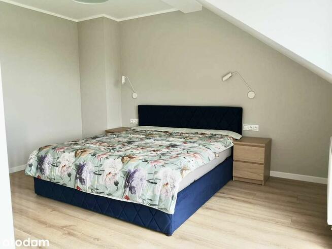 Dom w zabudowie bliźniaczej z garażem. Laszczki gmina Nadarzyn