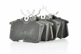 KLOCKI HAMULCOWE Tył A1 Berlingo DS3 Altea CLK MAGNETI MAREL