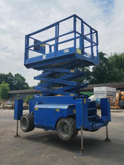 Genie GS-3268 - 12 m - podnośnik nożycowy