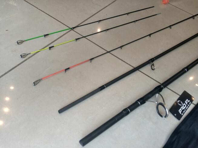 FL Sakana Hanta Ultra Feeder 3,60m c.w. do 120g węglowy