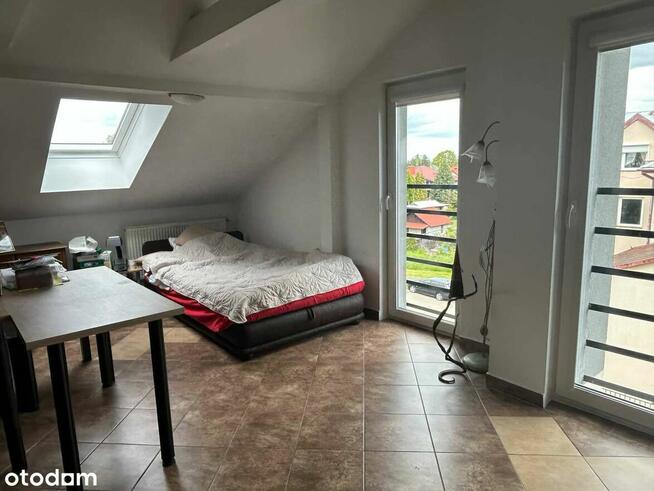 Przestronny dom bliźniak – Pruszków Żbików