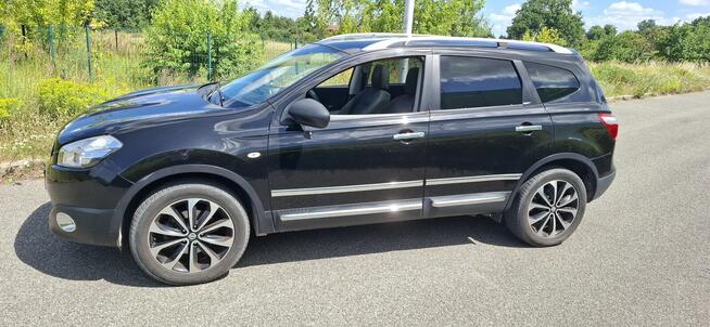 Qashqai +2 1.6 benzyna 2011r