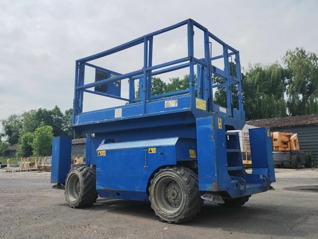 Genie GS-3268 - 12 m - podnośnik nożycowy
