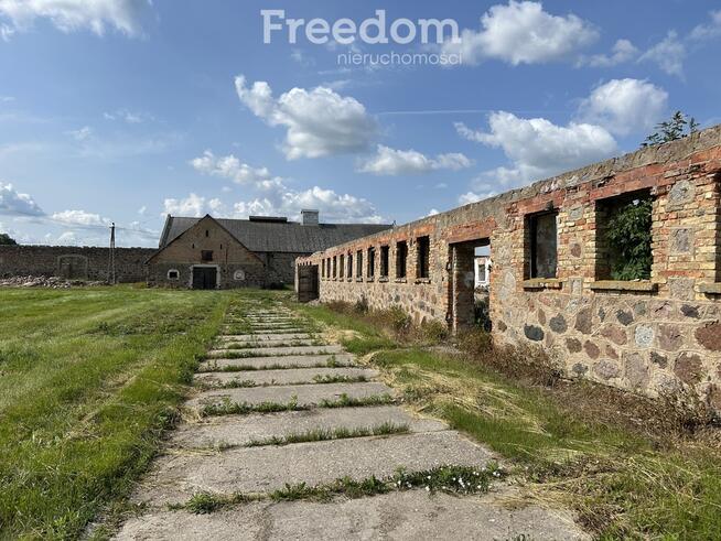 Na sprzedaż nieruchomość w Słuczu gm. Radziłów