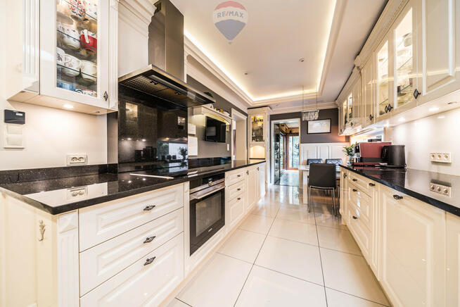 DOM STRZESZYN PARKOWY