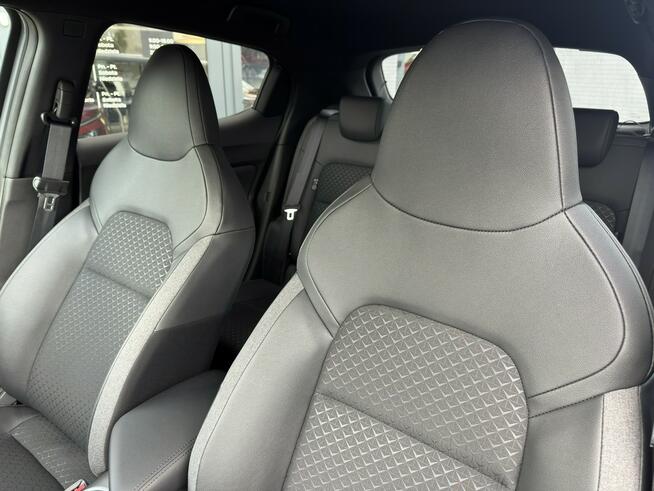 Nissan Juke 1.6 Hybrid 143KM N-Connecta/Zimowy