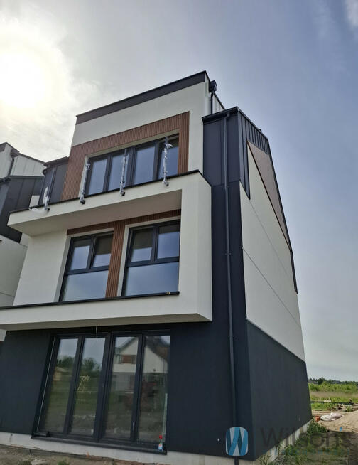 Dom Łoziska gm. Lesznowola, Melancholijna