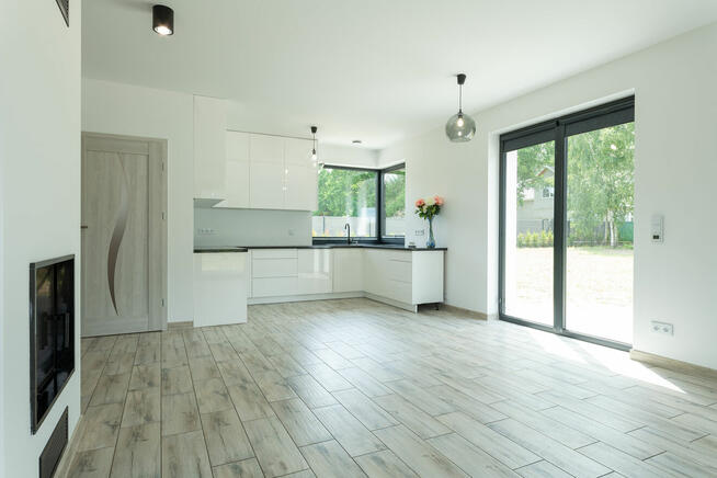 Marianów, 108 m.kw/1500 m. kw, 4 pok., 2022 r., wykończony