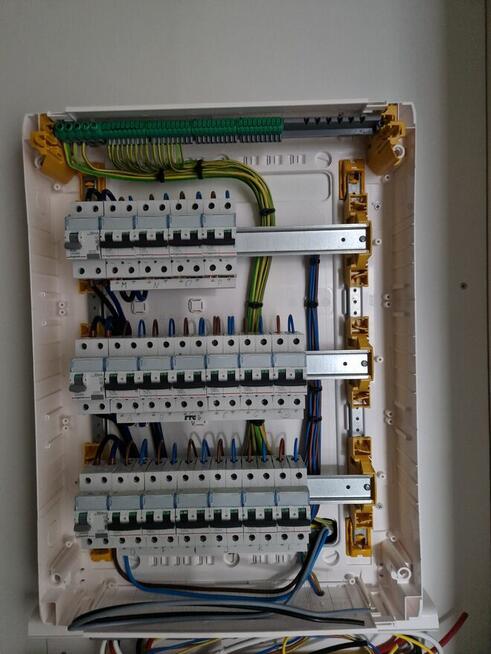 Elektryk/Serwis turbin wiatrowych.