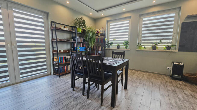 Uroczy dom jednorodzinny w zielonej okolicy, blisko Wadowic