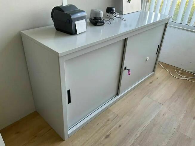 Szafa roletowa czarna