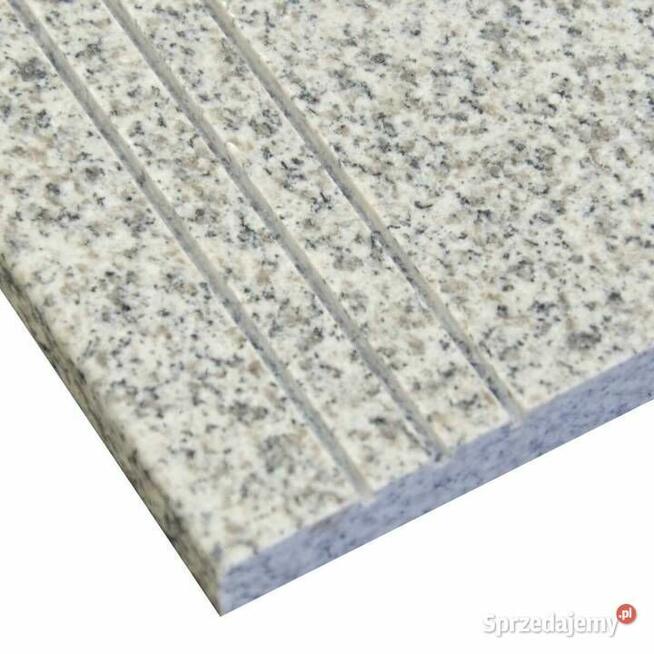 Stopień granitowy G603 NewBianco Cristal polerowany 150x33x2