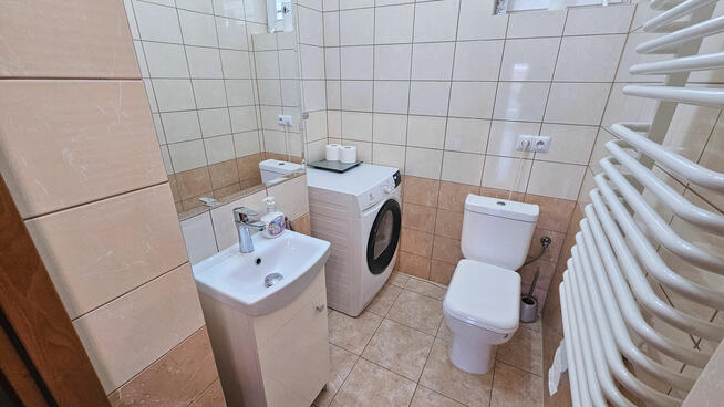 Uroczy dom jednorodzinny w zielonej okolicy, blisko Wadowic