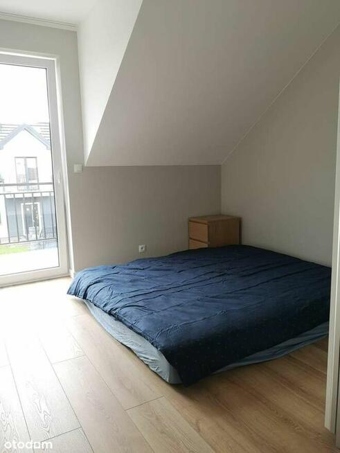 Dom w zabudowie bliźniaczej z garażem. Laszczki gmina Nadarzyn