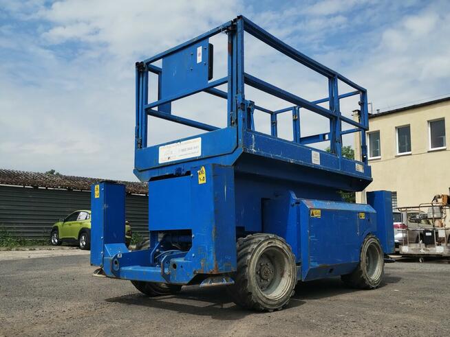 Genie GS-3268 - 12 m - podnośnik nożycowy