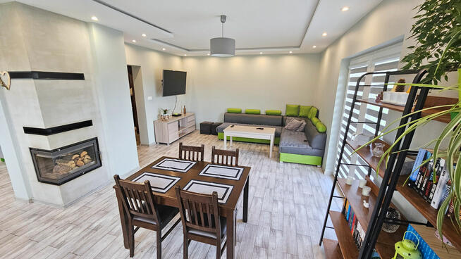 Uroczy dom jednorodzinny w zielonej okolicy, blisko Wadowic