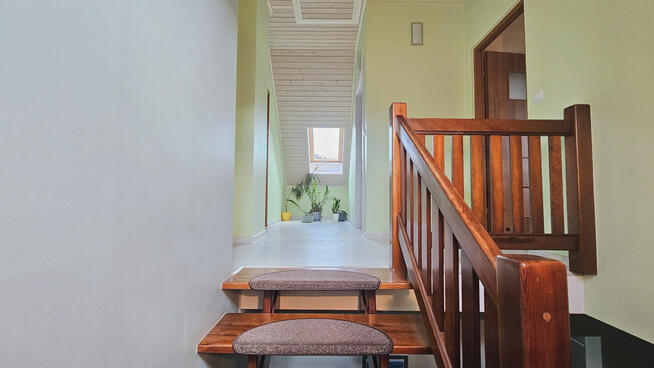 Uroczy dom jednorodzinny w zielonej okolicy, blisko Wadowic